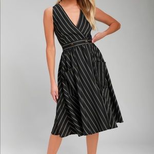 Lulu’s HYFVE black striped midi dress